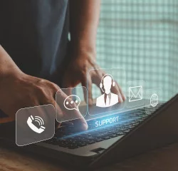 Conversion-Optimierung durch digitale Kundenkommunikation – Symbolbild Support & Interaktion
